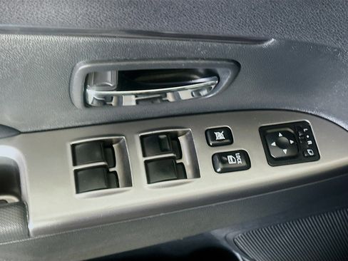 Used 2023 Mitsubishi Outlander Sport SE image 15