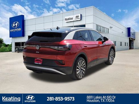 Used 2023 Volkswagen ID.4 Pro S Plus image 7