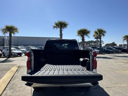 Used 2022 Chevrolet Silverado 1500 Custom image 6