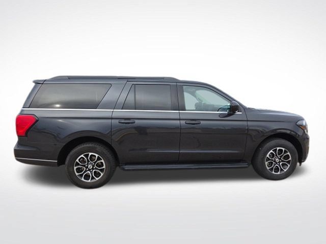 Used 2024 Ford Expedition Max XLT RWD image 9