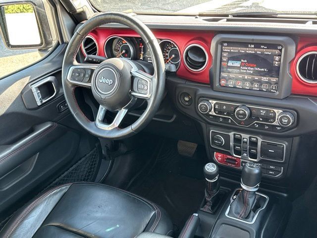 Used 2018 Jeep Wrangler Unlimited Rubicon AWD/4WD image 16
