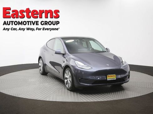 Used 2021 Tesla Model Y Long Range AWD/4WD image 45
