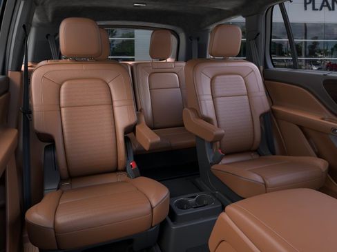 New 2026 Lincoln Aviator Black Label w/ Dynamic Handling Package AWD/4WD image 11