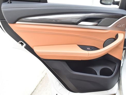 Used 2021 BMW X3 M40i w/ Executive Package image 27