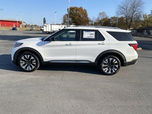 New 2026 Ford Explorer Platinum w/ LUX Leather Package image 4