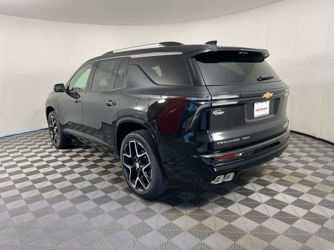 New 2026 Chevrolet Traverse High Country w/ LPO, Floor Liner Package AWD/4WD image 3