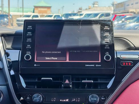 Used 2023 Toyota Camry XSE FWD image 13