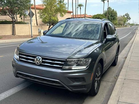 Used 2021 Volkswagen Tiguan S FWD image 4