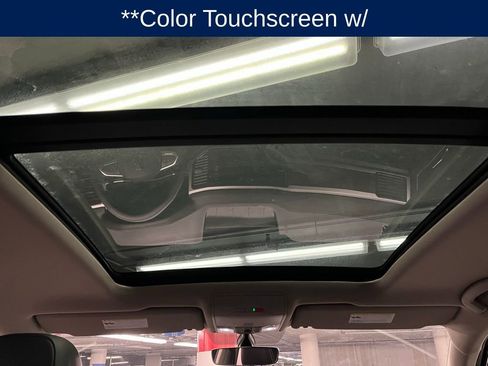 Certified 2023 Volkswagen Atlas SE image 10