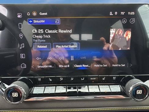 New 2026 Chevrolet Colorado ZR2 AWD/4WD image 17