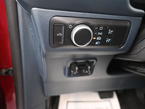 New 2026 Ford Maverick XLT w/ XLT Luxury Package image 13