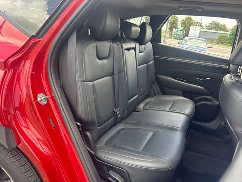 Used 2023 Hyundai Tucson Limited w/ Winter Package FWD image 15