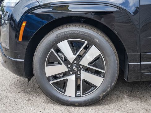 New 2026 Hyundai Ioniq 9 SEL image 13