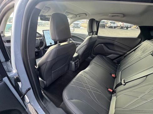 Certified 2025 Ford Mustang Mach-E Select w/ Comfort Package Lite image 10