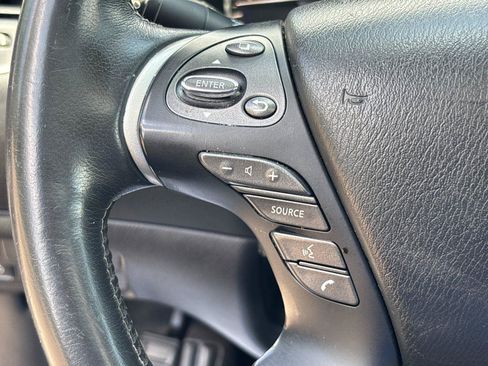 Used 2020 INFINITI QX60 Luxe w/ Essential Package FWD image 19