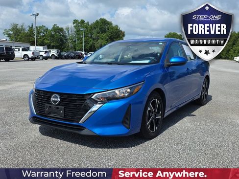 Used 2024 Nissan Sentra SV FWD image 2