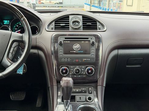 Used 2017 Buick Enclave Leather image 28