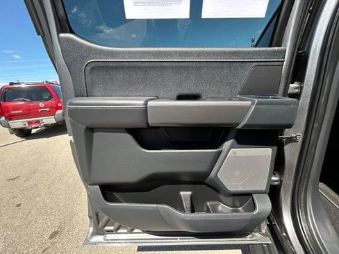 Used 2025 Ford F150 Lariat AWD/4WD image 46