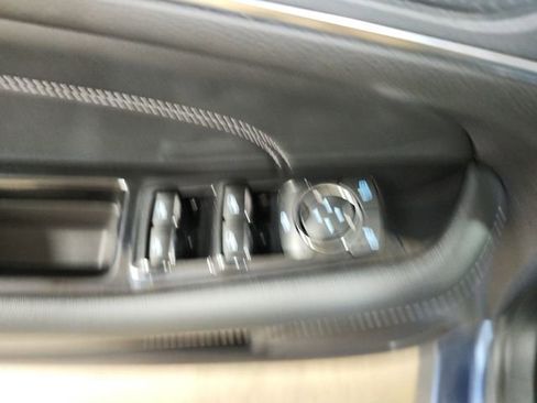 Used 2019 Ford Edge Titanium w/ Equipment Group 301A image 19