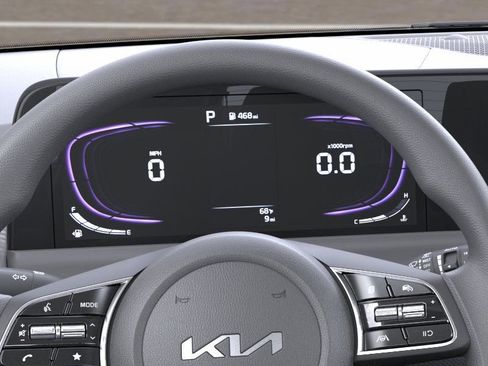 New 2026 Kia Seltos LX FWD image 21