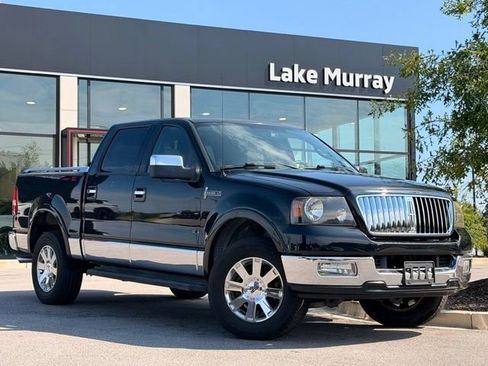 Used 2006 Lincoln Mark LT 4x4 image 1