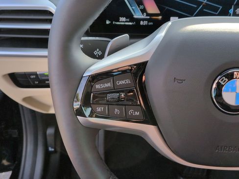 Used 2025 BMW 330i Sedan w/ Convenience Package image 19