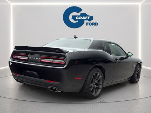 Used 2021 Dodge Challenger R/T Scat Pack w/ Driver Convenience Group RWD image 6