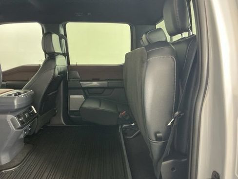 Used 2022 Ford F150 Lariat AWD/4WD image 29