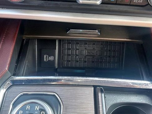 Certified 2023 Ford Expedition Limited image 33