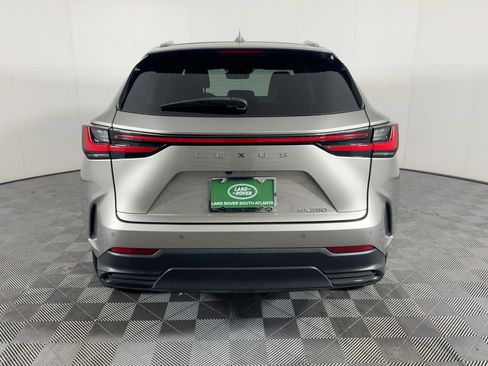 Used 2024 Lexus NX 250 FWD w/ Premium Package image 10