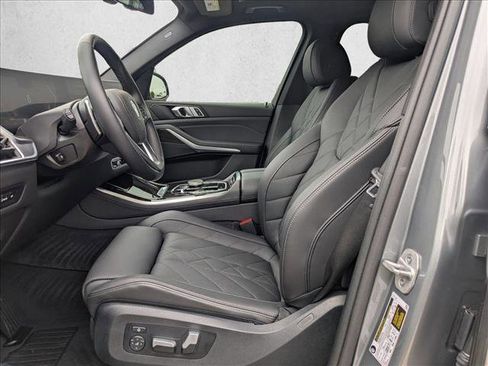 Used 2024 BMW X5 sDrive40i w/ Parking Assistance Package image 15