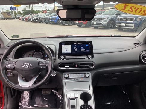 Used 2021 Hyundai Kona Ultimate FWD image 16