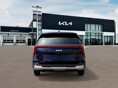 New 2026 Kia Carnival LX FWD image 6