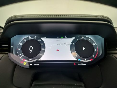Used 2024 Land Rover Range Rover Sport AWD/4WD image 13