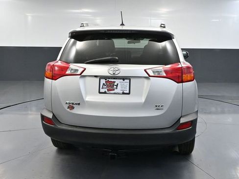 Used 2015 Toyota RAV4 XLE image 6