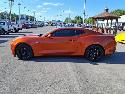Certified 2022 Chevrolet Camaro LT RWD image 7