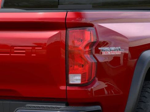 New 2026 Chevrolet Colorado Trail Boss AWD/4WD image 11