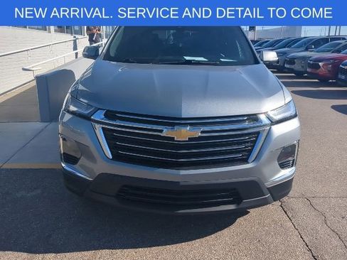 Used 2023 Chevrolet Traverse LT w/ LPO, Floor Liner Package AWD/4WD image 10