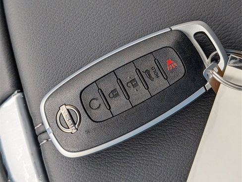 New 2025 Nissan Murano SL image 33