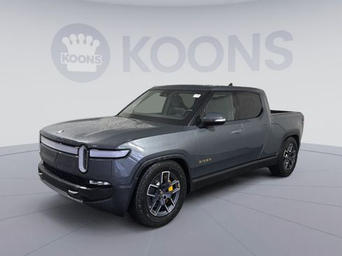 Used 2022 Rivian R1T Adventure image 1