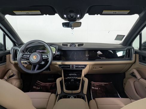 New 2026 Porsche Cayenne E-Hybrid image 20