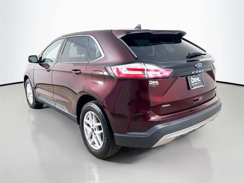 Used 2022 Ford Edge SEL w/ Convenience Package image 5