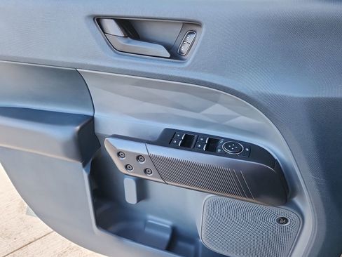 Used 2024 Ford Maverick Lariat w/ Black Appearance Package image 9