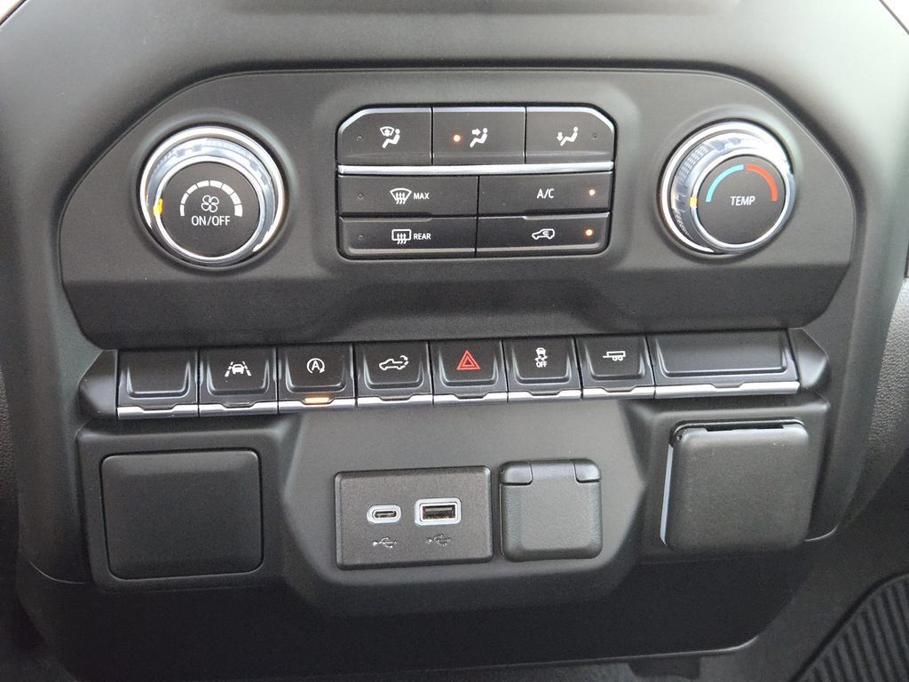 Used 2024 Chevrolet Silverado 1500 Custom RWD image 19