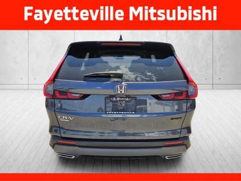 Used 2025 Honda CR-V Sport-L image 6