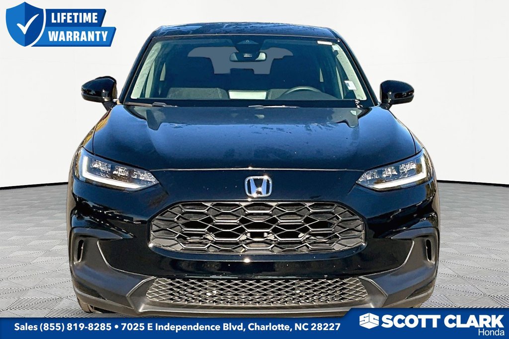 Used 2024 Honda HR-V LX image 2