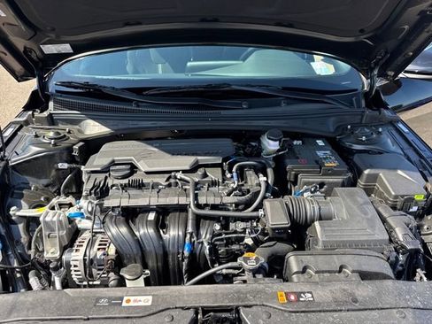 New 2026 Hyundai Elantra SEL Sport Premium FWD image 23