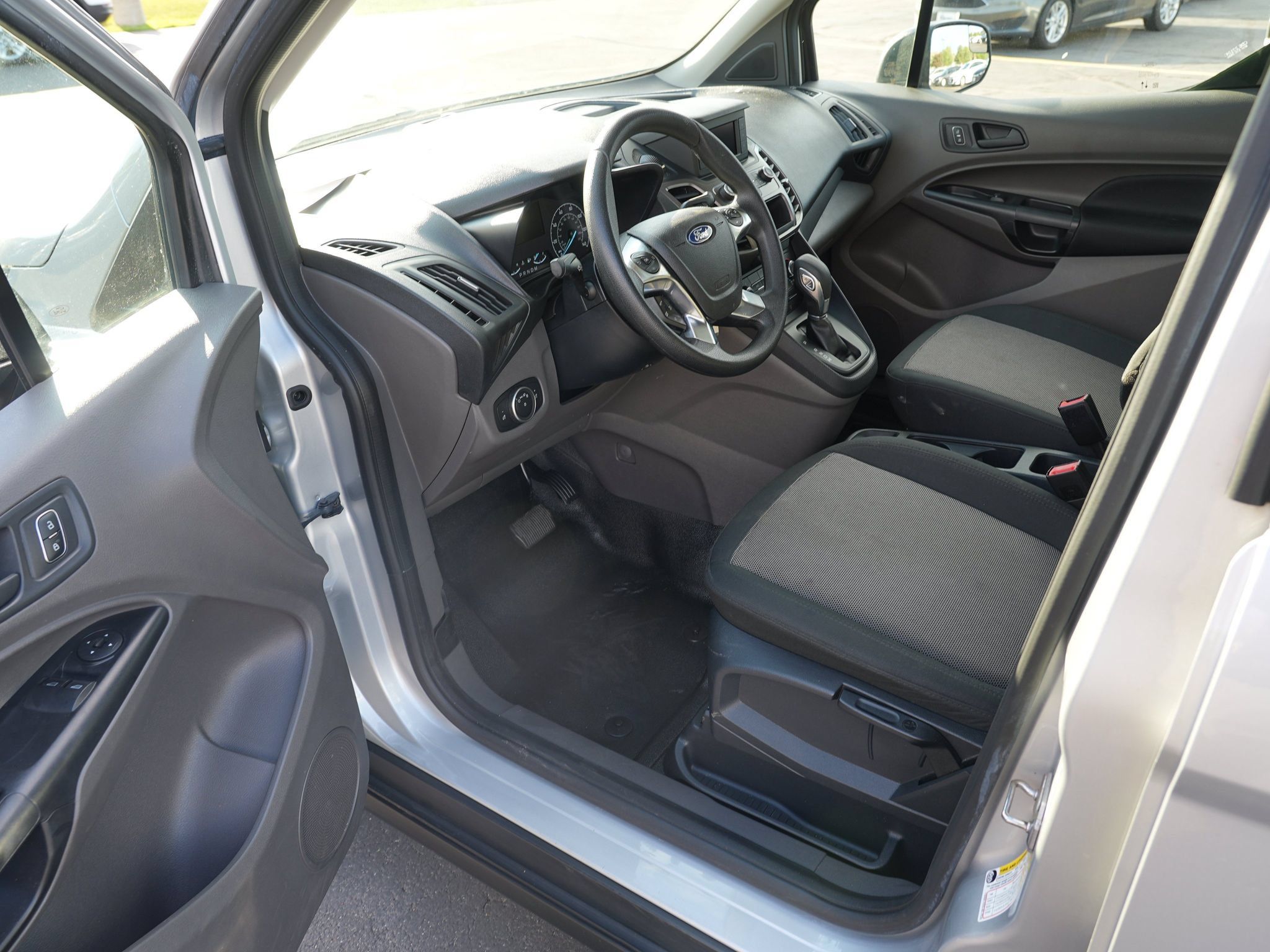 Used 2021 Ford Transit Connect XL FWD image 14
