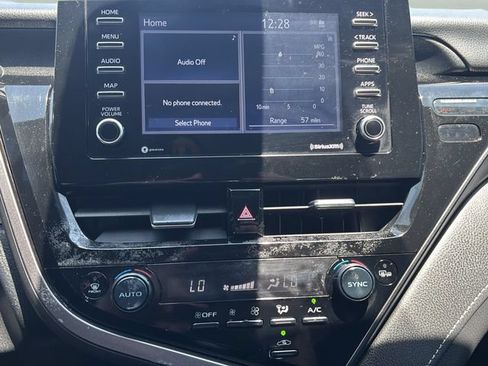 Used 2024 Toyota Camry SE FWD image 23