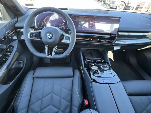 New 2026 BMW 530i xDrive w/ M Sport Package image 20